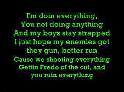 Red Cafe – Gucci Everything Lyrics 